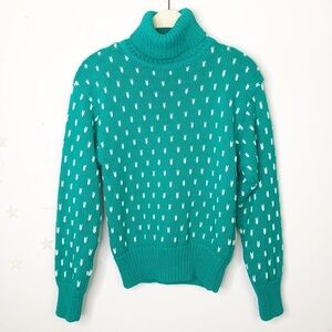 L.S.A. Classics vintage green turtle neck sweater